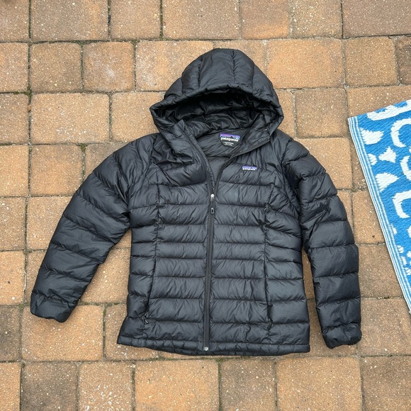 Patagonia Down Sweater Hoody Woman’s Large - Picture 1 of 3